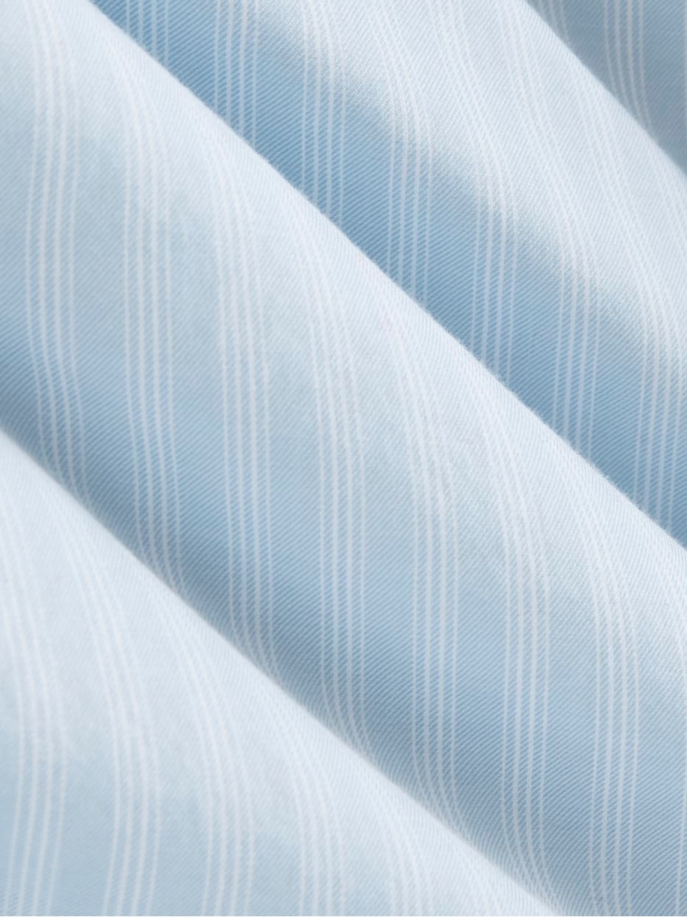 Everlane The Must-Have Shirt in Silky Cotton Forever Blue Optic White Size 2 NWT - Picture 15 of 16